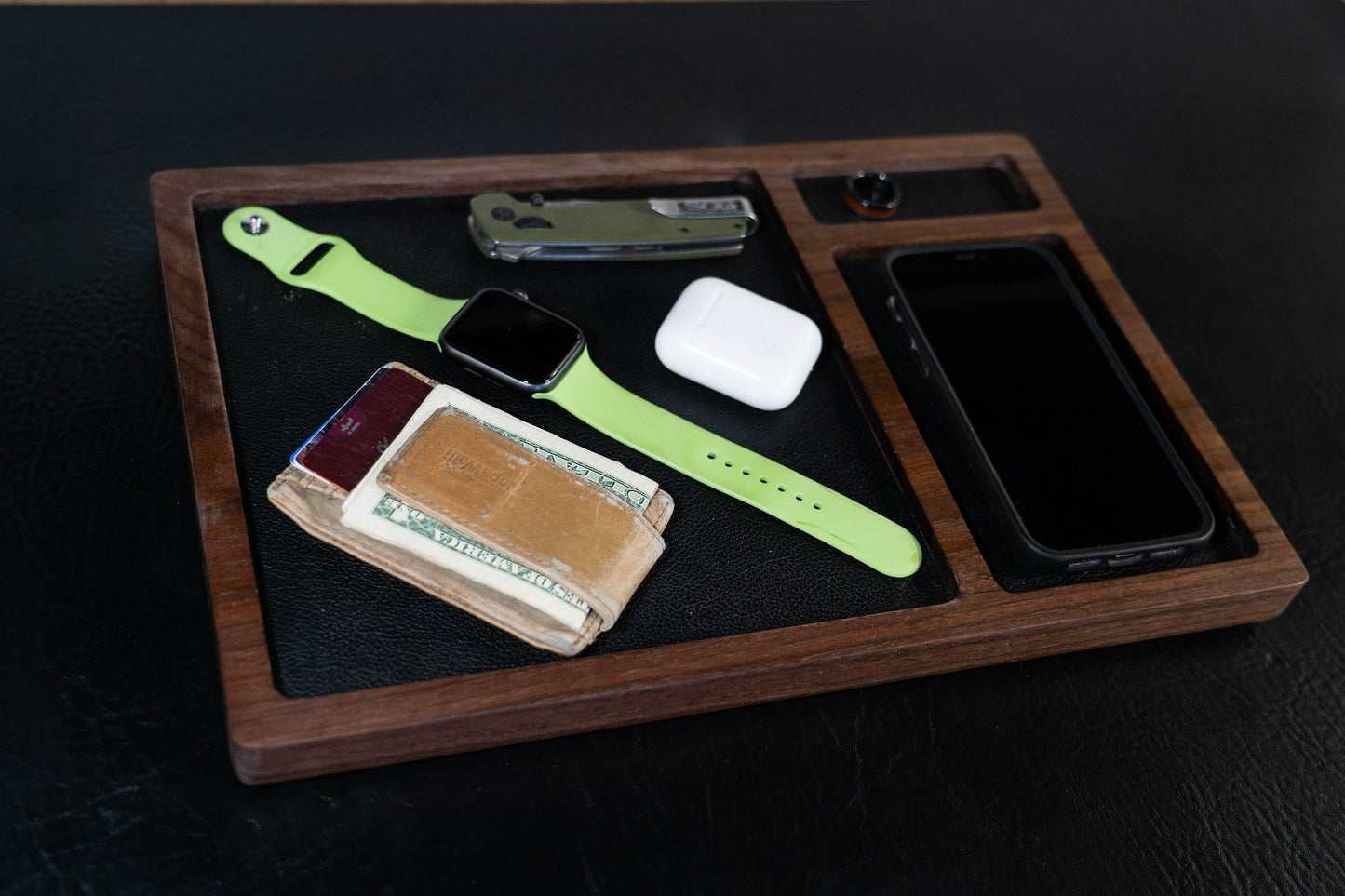 Handcrafted EDC Tray: Showcase Your Everyday Essentials in Style