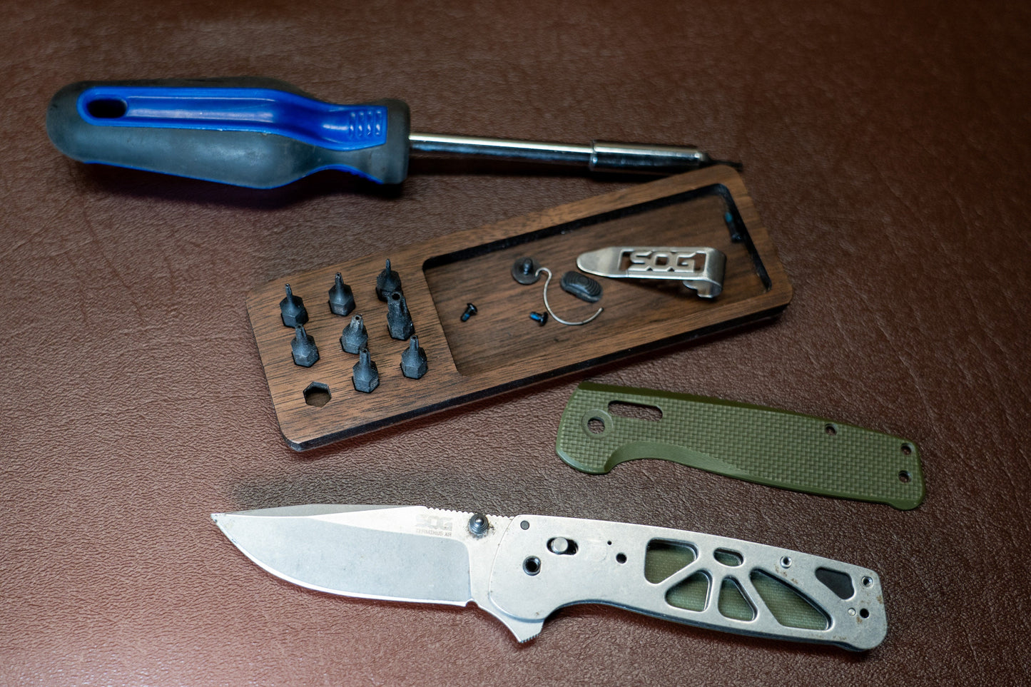 EDC Tray for Knife Maintenance - Personalized Small Parts and Cleaning Tray