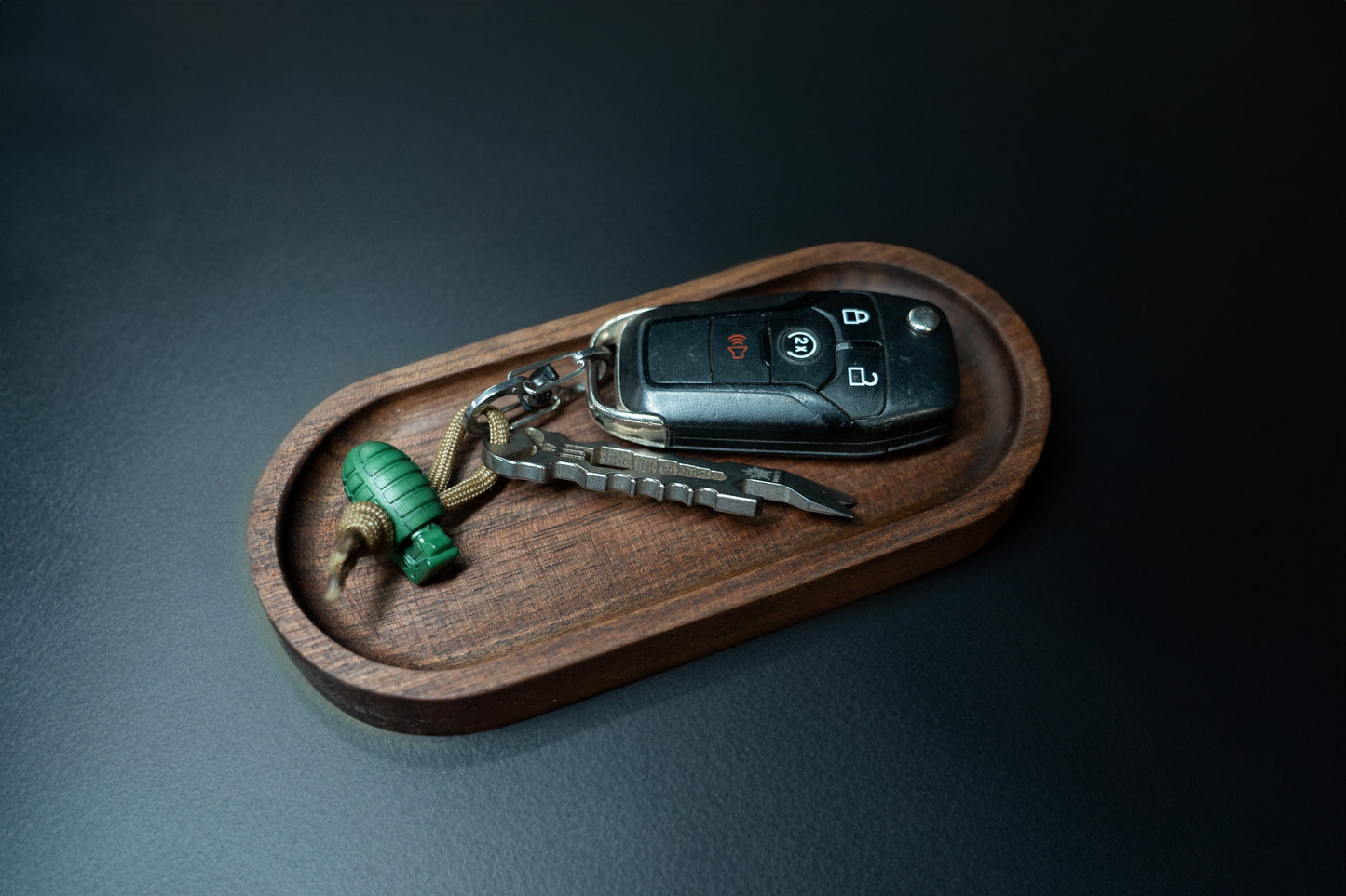 Small Walnut EDC Tray with Pocket Knife Engraving