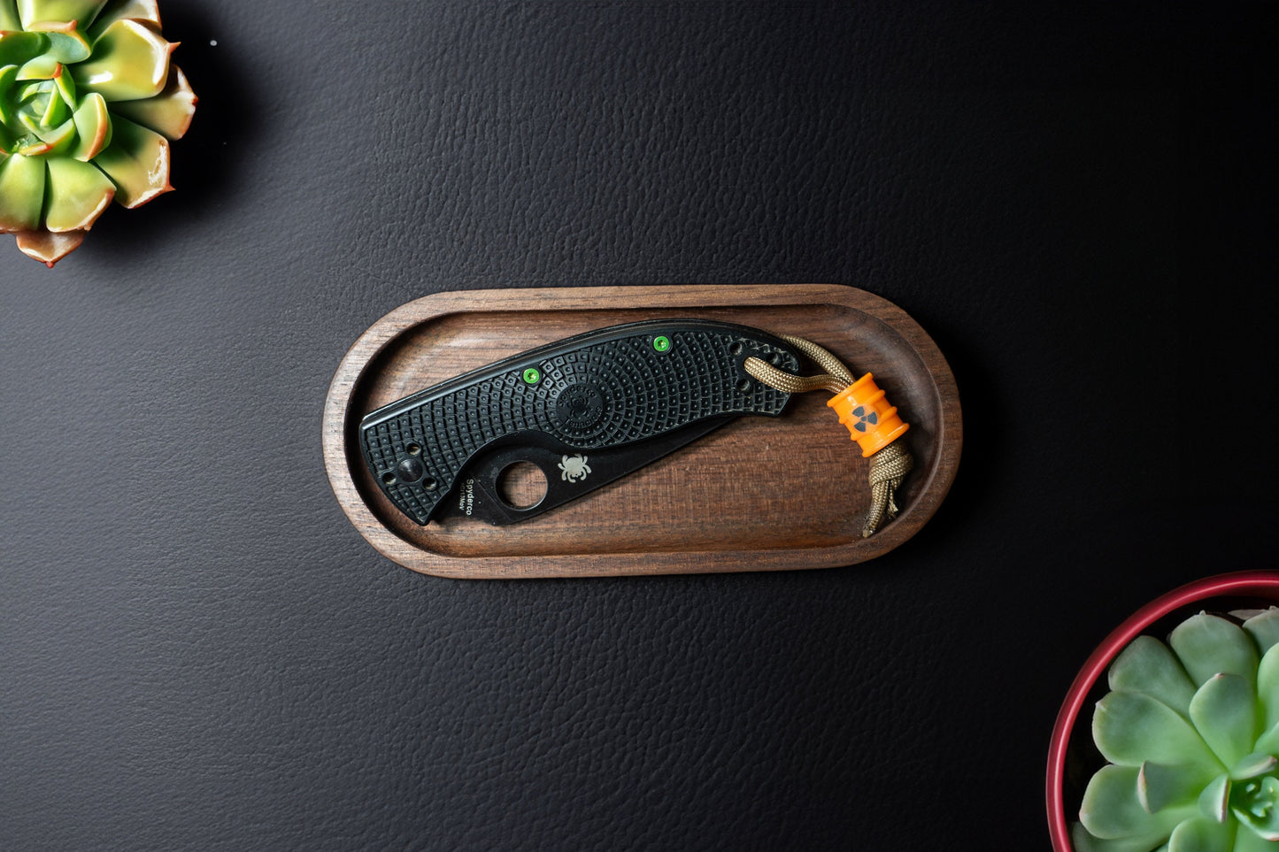 Small Walnut EDC Tray with Pocket Knife Engraving